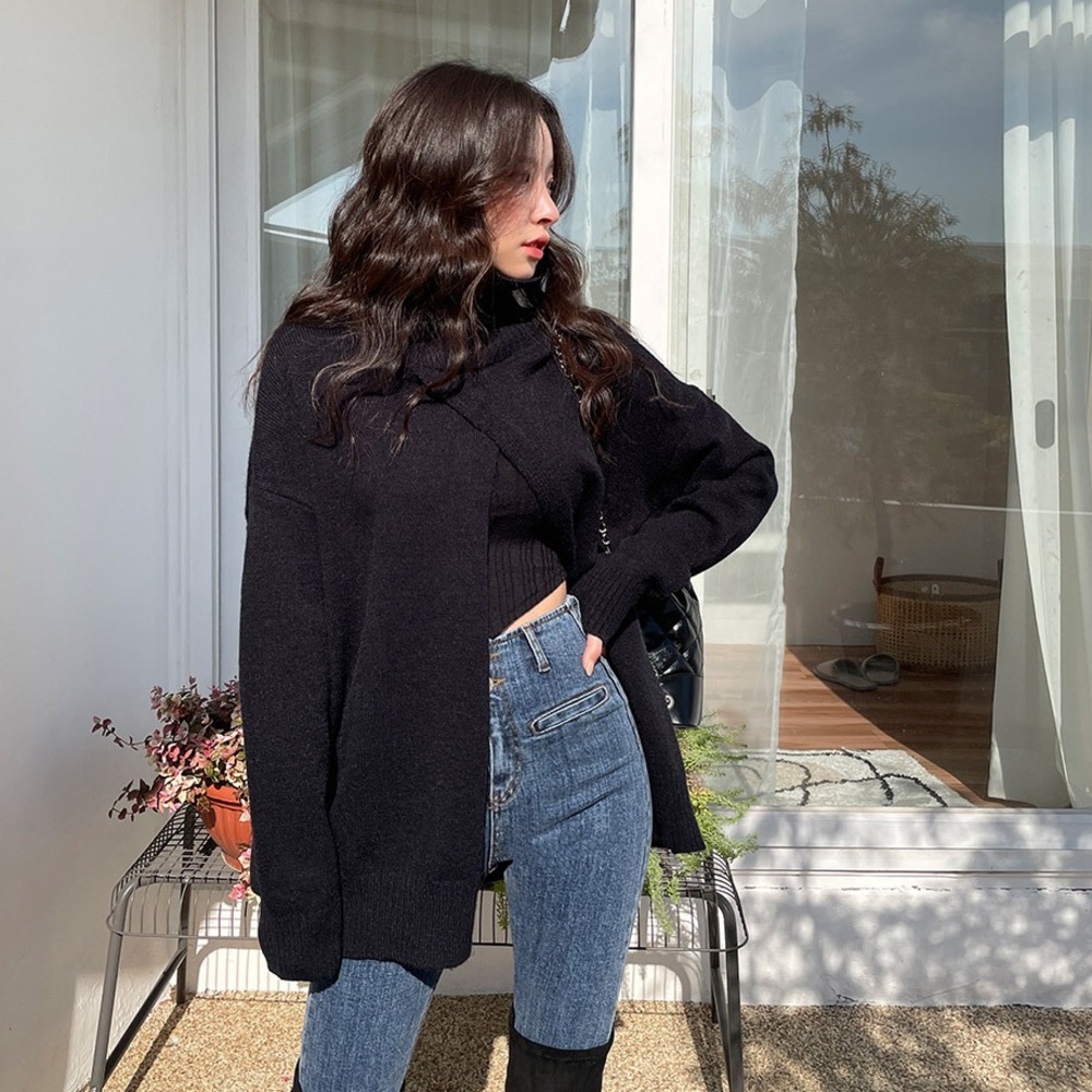 Open front white knit sweater